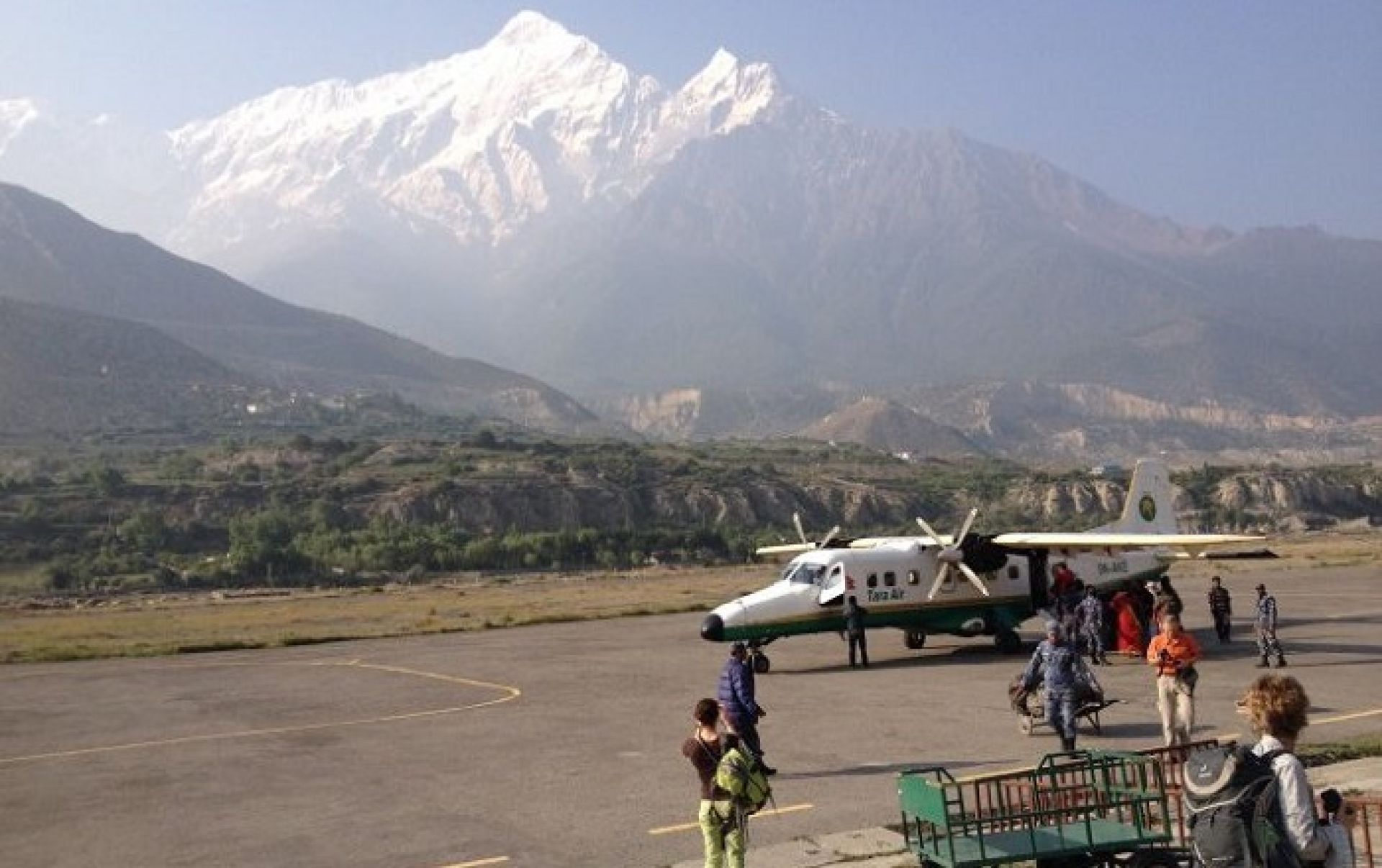 जोमसोम–पोखरा हवाई सेवा दुुई महिनापछि सञ्चालन